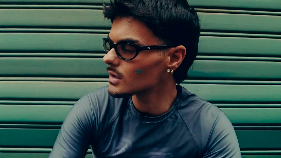 LOS MOCASINES PERSONALIZADOS DE ABRAHAM MATEO