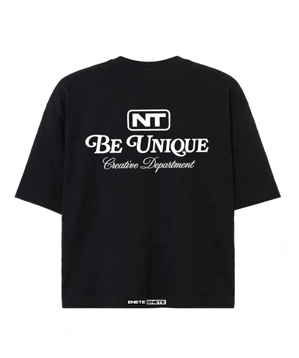 ENETE Be Unique - Negra – Short Sleeve Boxy - Daily Garments